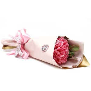 Elegant Soap Flower Bouquet Carnation Rose Gift Set