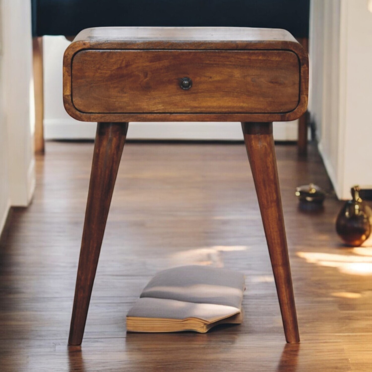 Artisan Furniture Solid Wood Avora Chestnut Nightstand With 1 Drawer - Brown