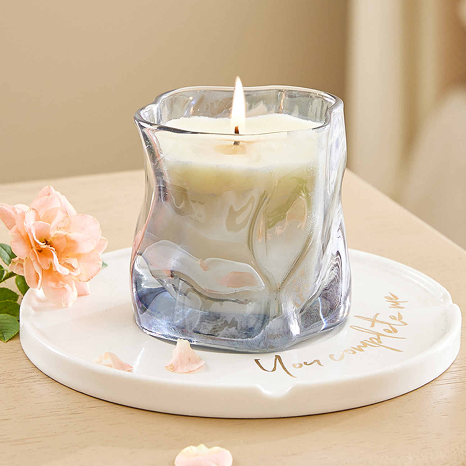 Livingandhome Eco-Friendly Soy Wax Scented Candle - Bluebell