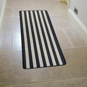 Wide Stripe Runner