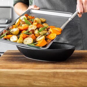 Maxwell Williams Bowl 30cm