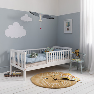 Leonora Toddler Bed with Pull-Out Trundle