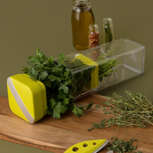 Chef'n Fresh Herb Storage