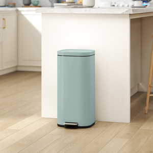 HOMCOM 30L Kitchen Bin with Soft-Close and Stay-Open Lid