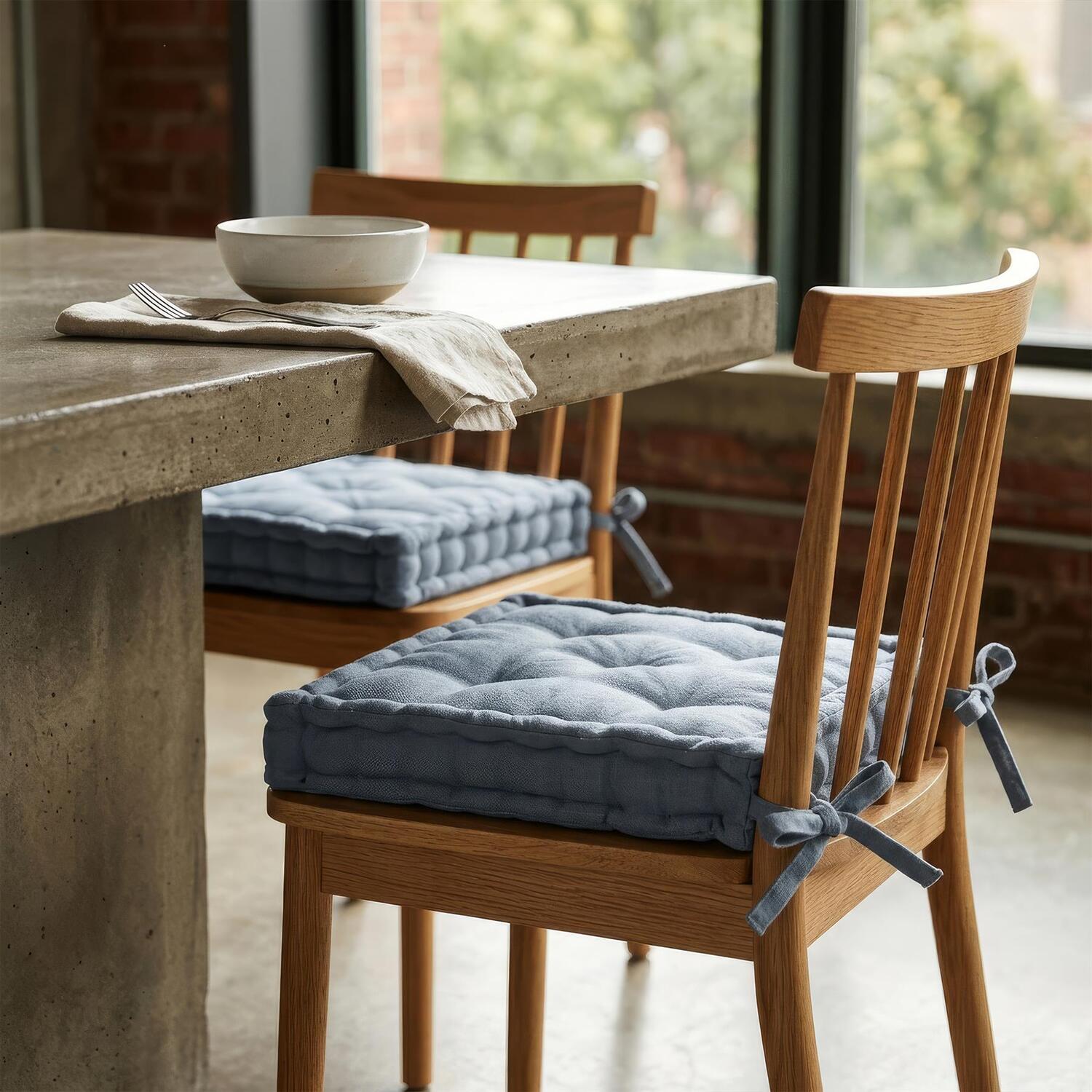 Harbour Housewares Square Seat Pad - 40 X 40Cm - Grey / 6.6Kg