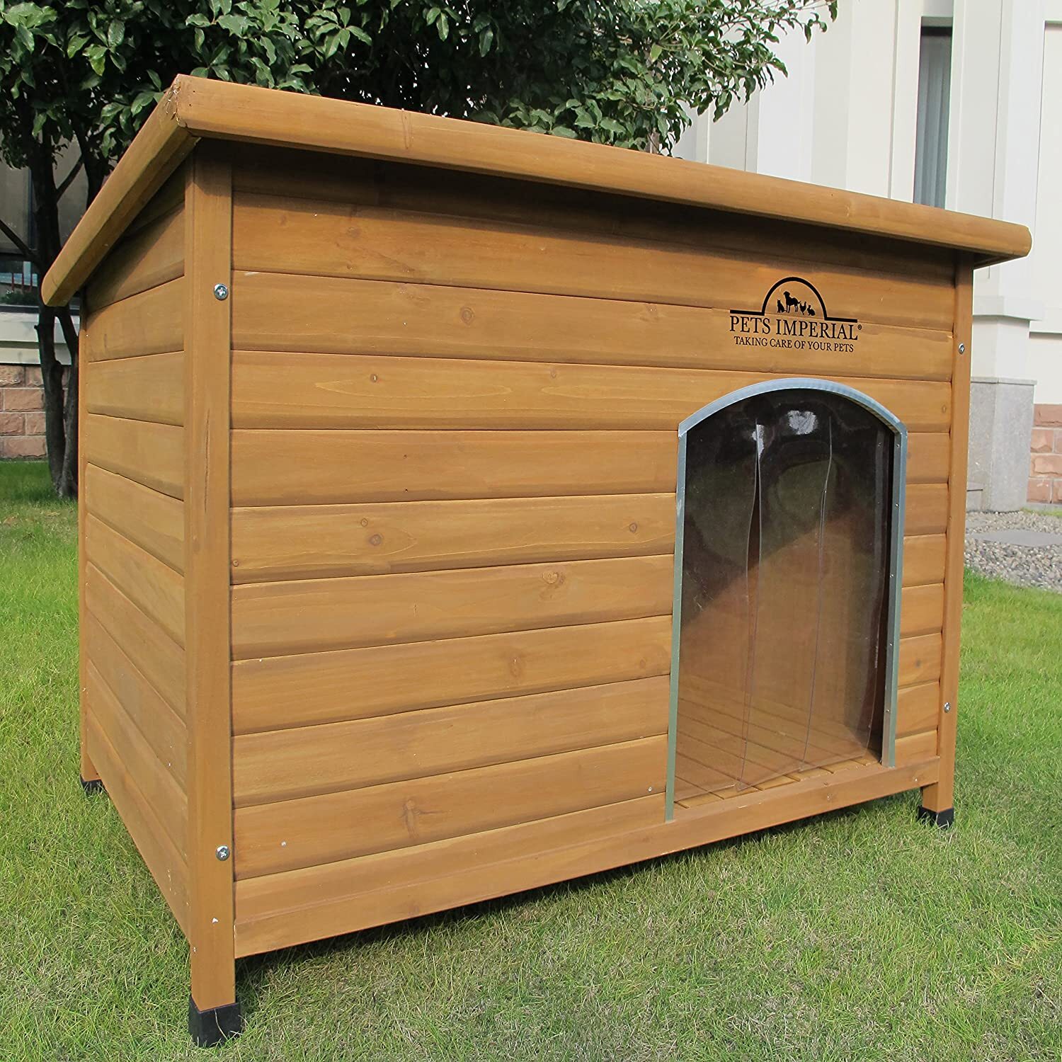 Extra Large Insulated Wood Norfolk Dog Kennel