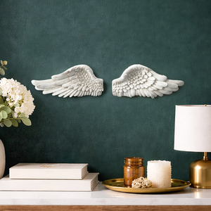 Set of 2 Resin Angel Wings Wall Sculptures (21 x 14 cm)
