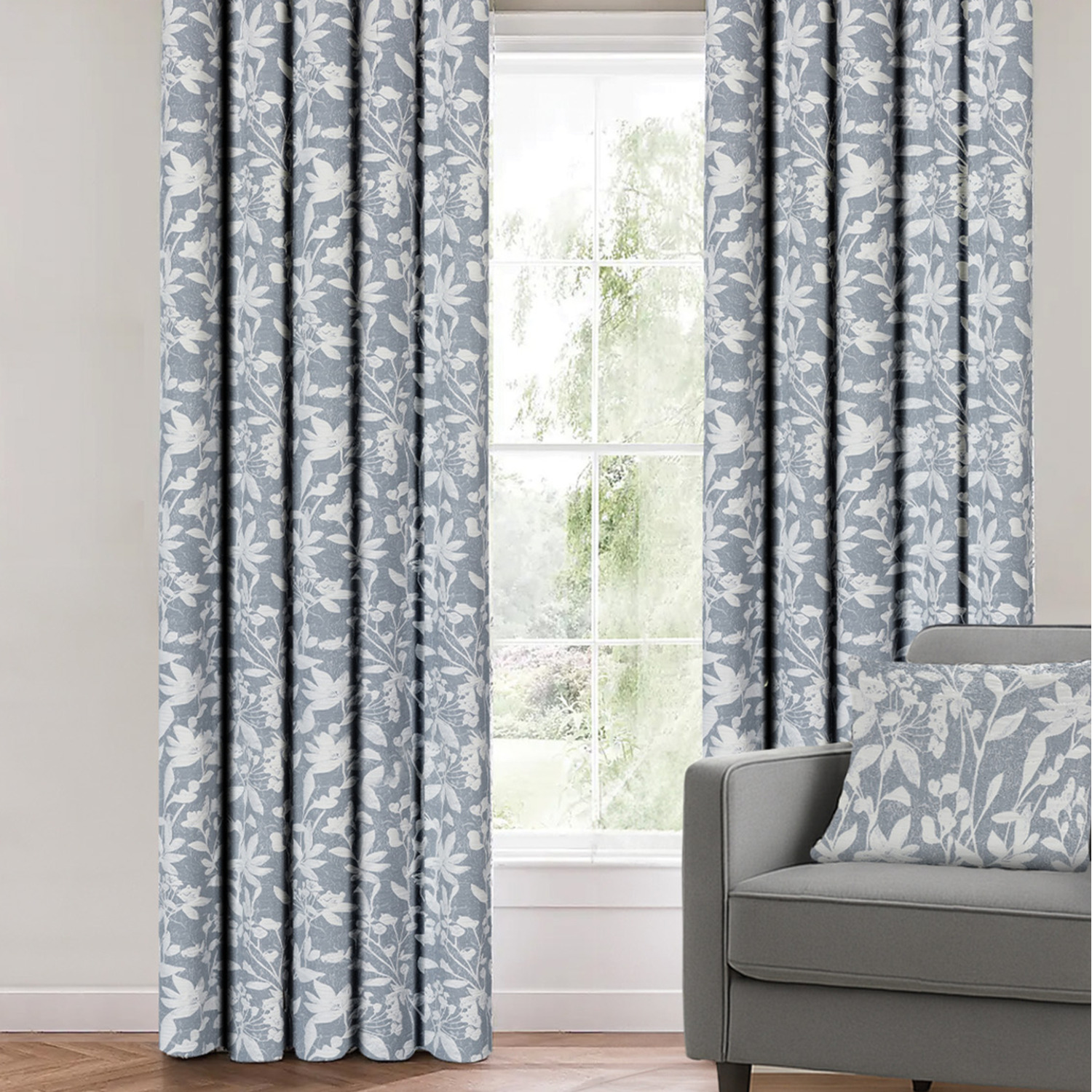 Luxury 3D Jacquard Stunning Leaf Pattern Fully Lined Curtain Pair - Natural / 182cm