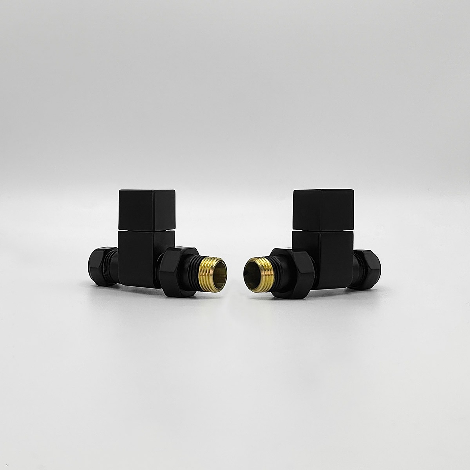 B&Q -  Straight Black Manual Square Radiator Valve Set - Image 2