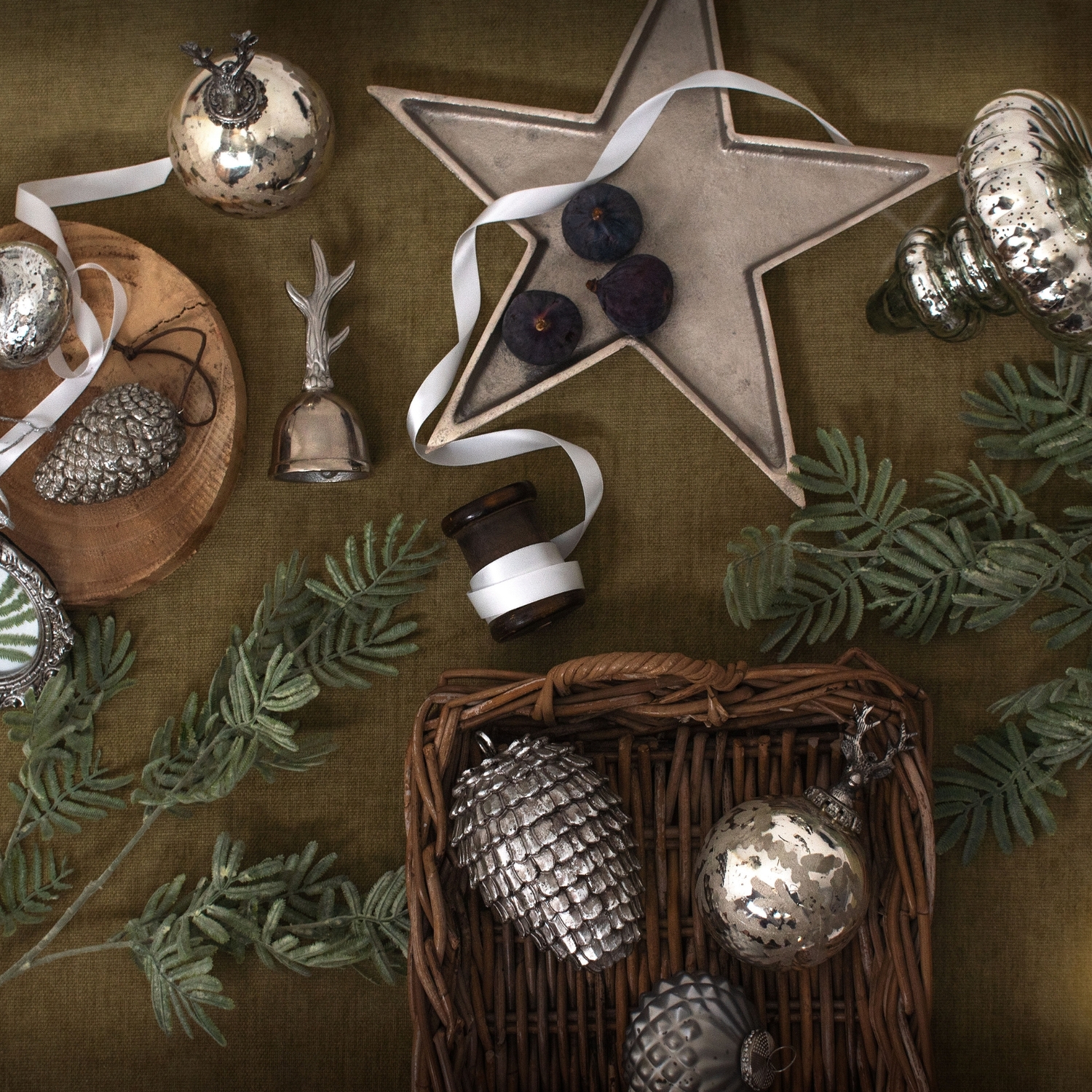 Cast Aluminium Large Star Dish Stylish Serving Tray - Silver