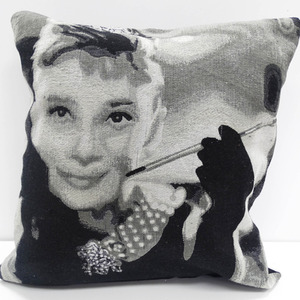 Audrey Hepburn Cushion Cover (43x43 cm)