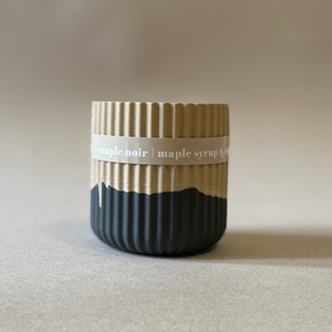 Maple Syrup Ribbed Stoneware Candle - Maple Noir