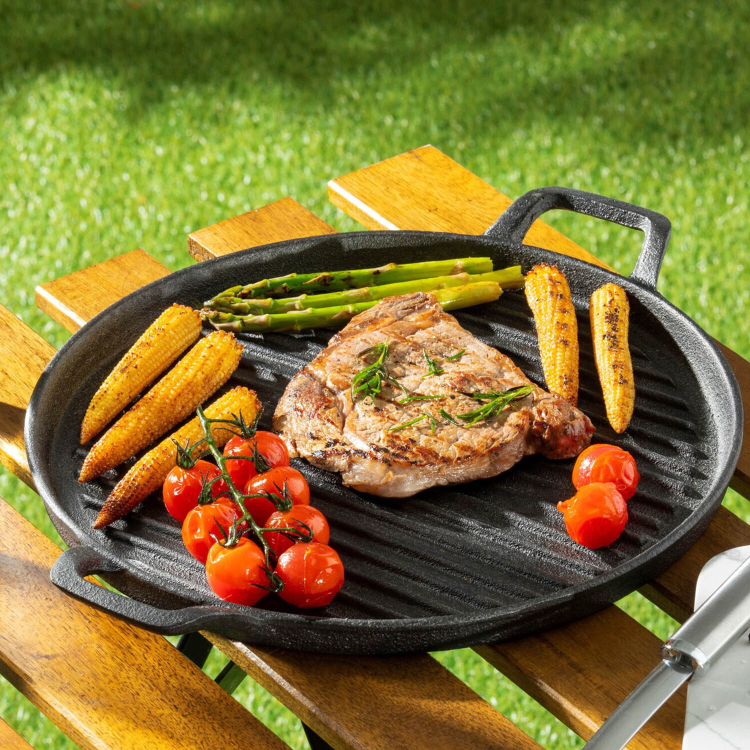 Homiu Round Grey Cast Iron Griddle Plate - Grey