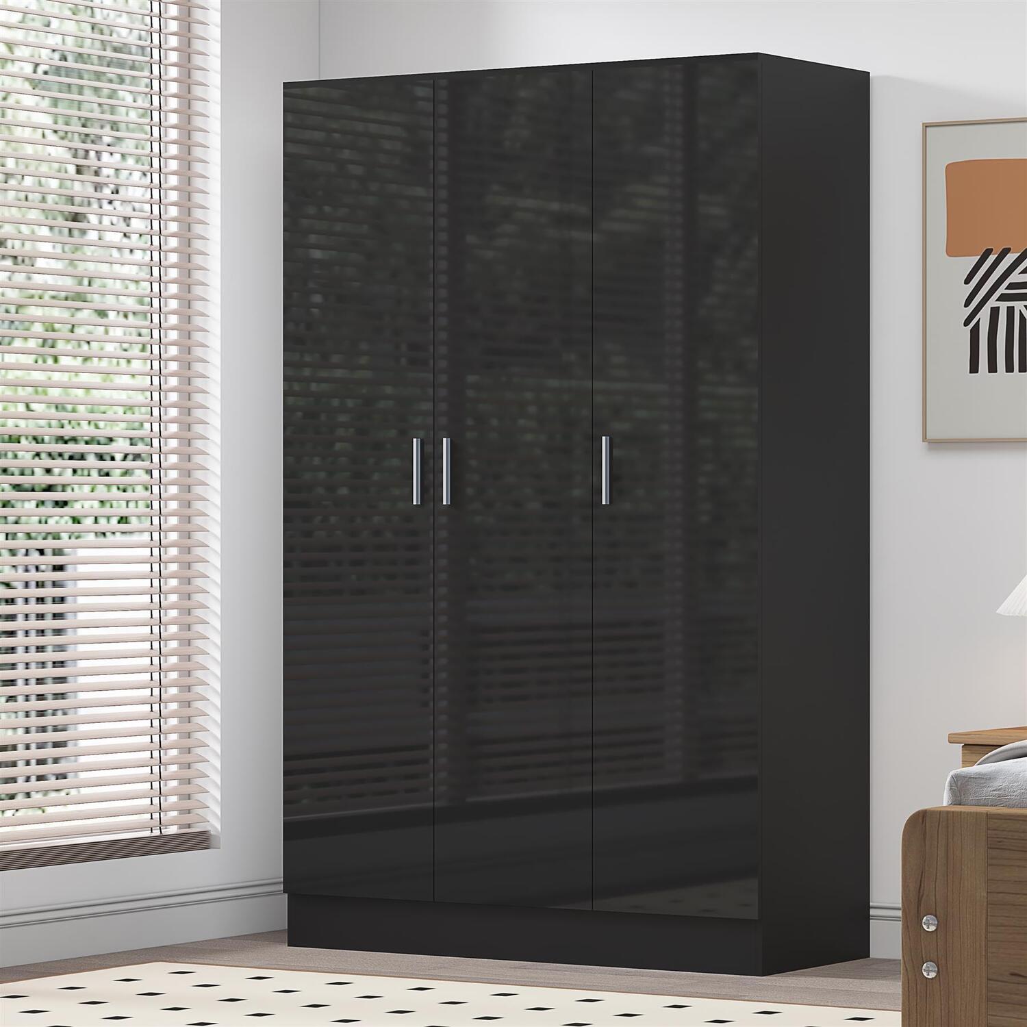 REFLECT 3 Door Plain Wardrobe - Black Gloss Fronts & Matt Black Oak Carcass - Image 6