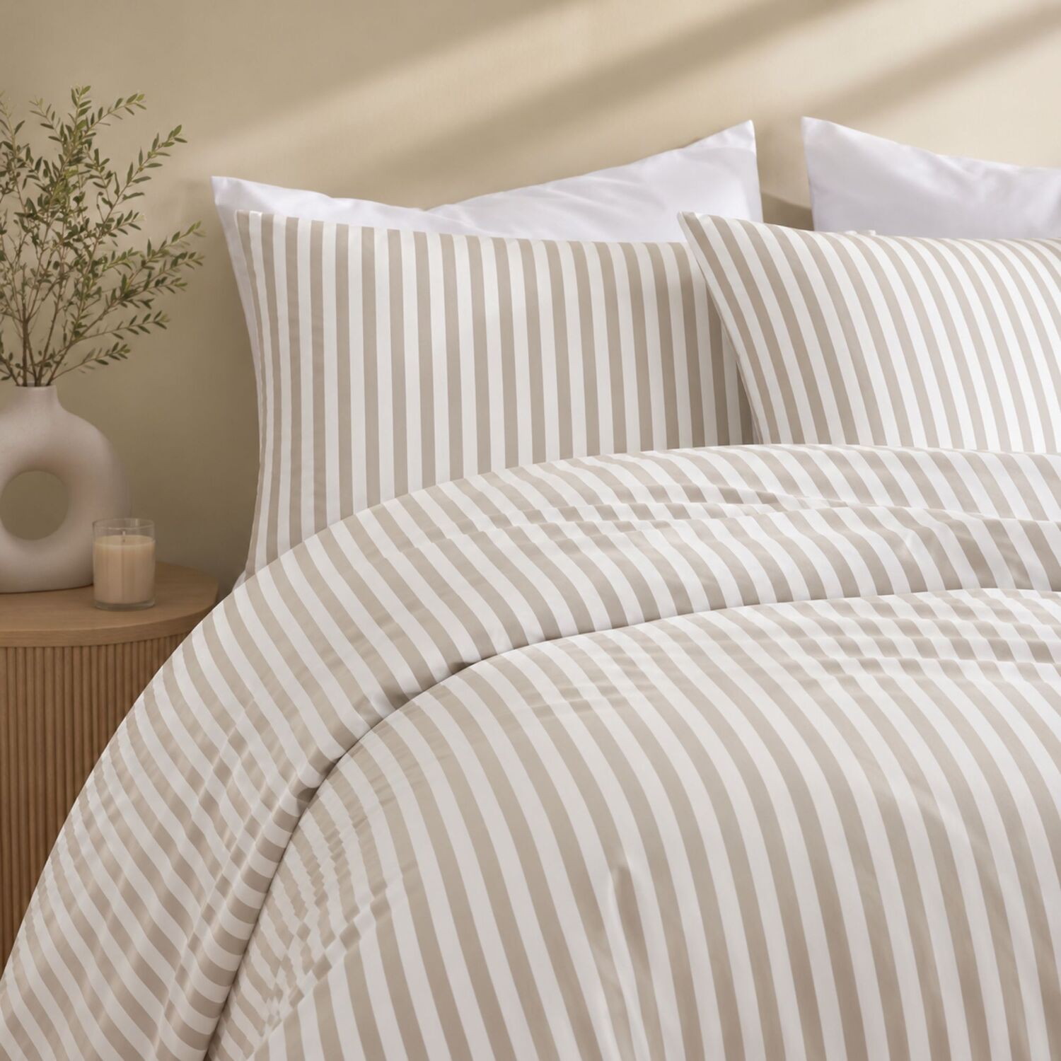 Ezysleep Cationic Stripe Duvet Cover Set - Natural / Single