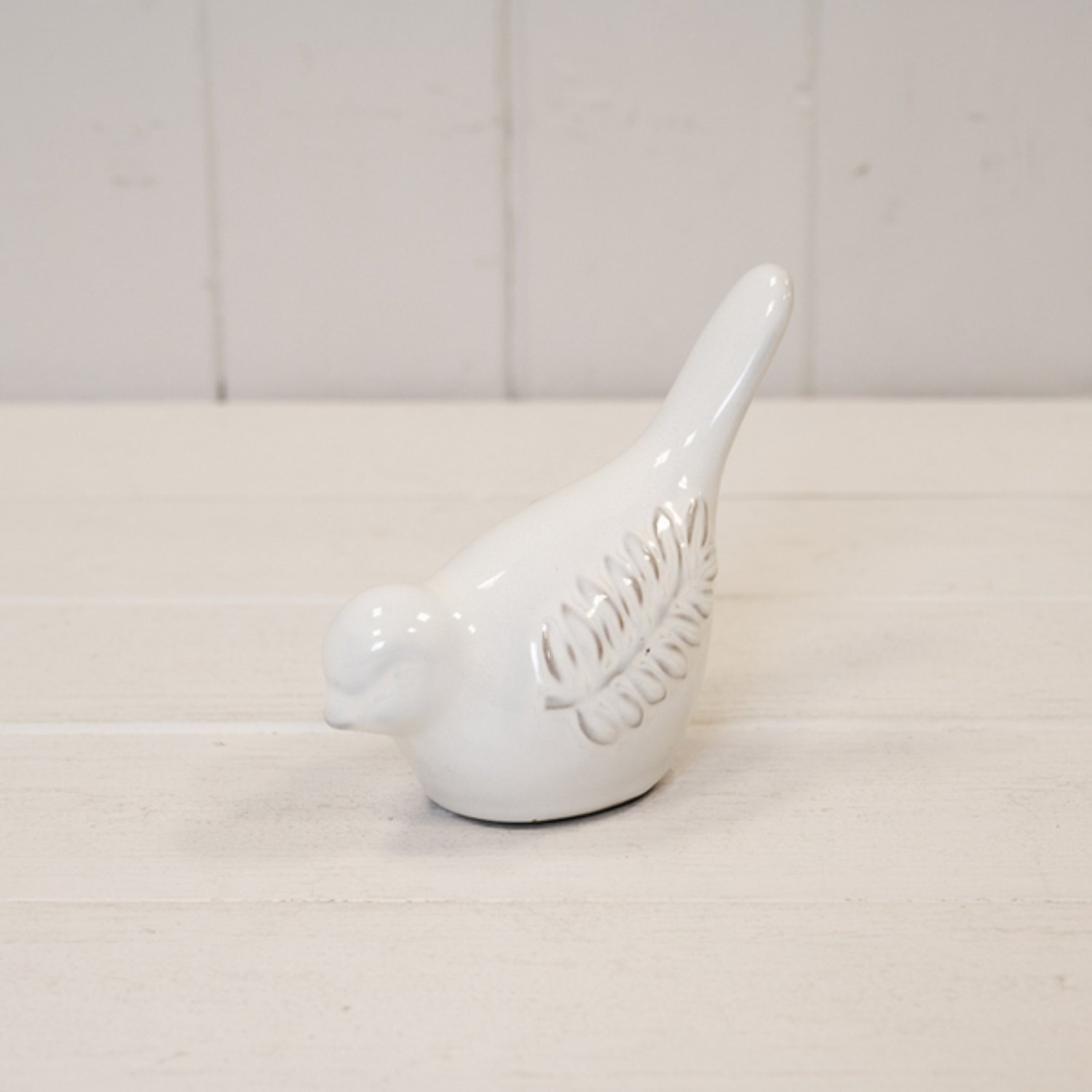 Kdmd White Ceramic Natural Bird With Olive Branch Detail - Natural