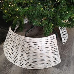 Wicker Rattan Christmas Tree Skirt - Large Whitewash
