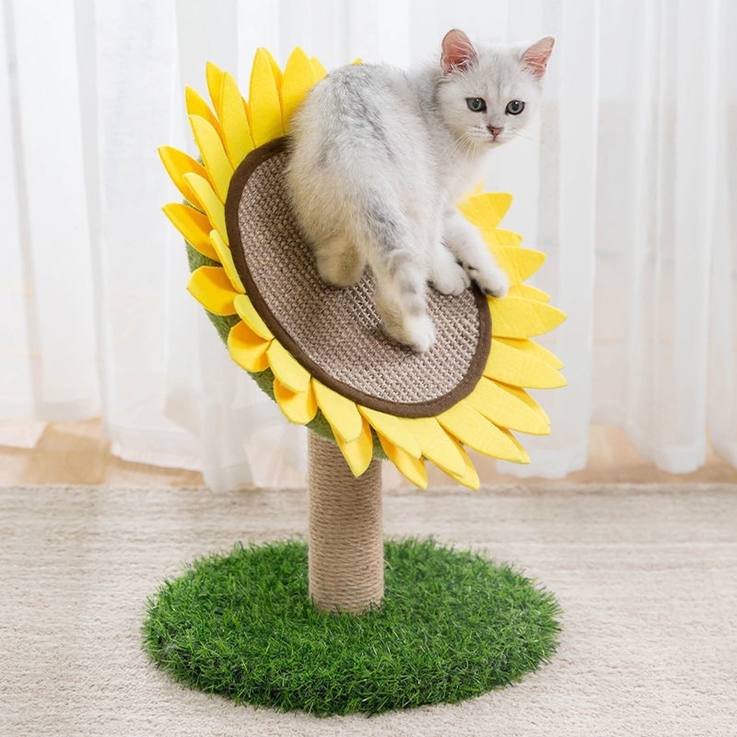 Sunflower Design Sisal Cat Scratcher - Grey