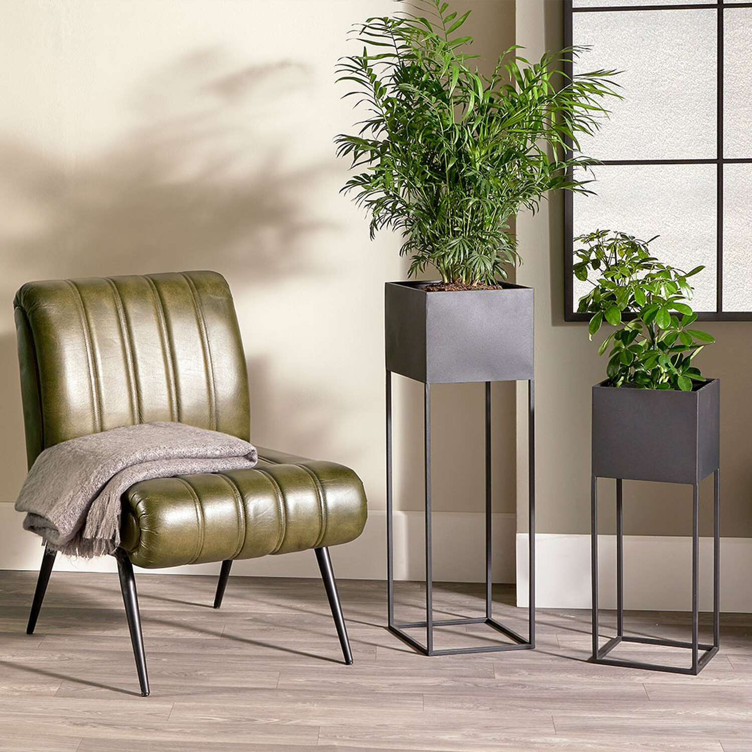 Set Of 2 Indoor Planters - Black 25cm