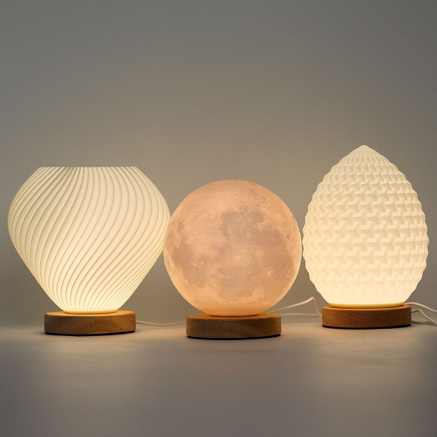 Image of Shell Twisted USB Lamp 3 Brightness&hellip;