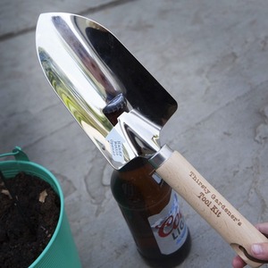 Bottle Opener Trowel - Thirsty Gardeners