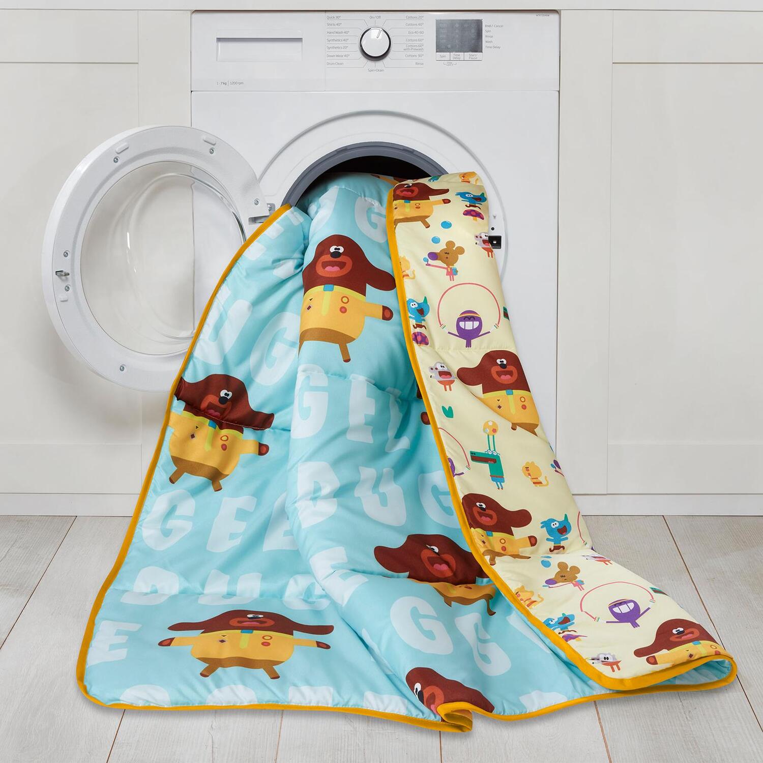 Hey Duggee 4 5 Tog Coverless Duvet Set - Yellow Junior