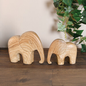 Set of 2 Wood Effect Elephant Ornaments