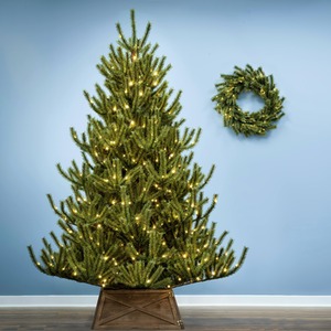 The Pre-lit Warm White Matterhorn Pine