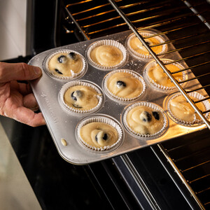 MasterClass Recycled Aluminium 9-Hole Muffin Tin, 24x22cm