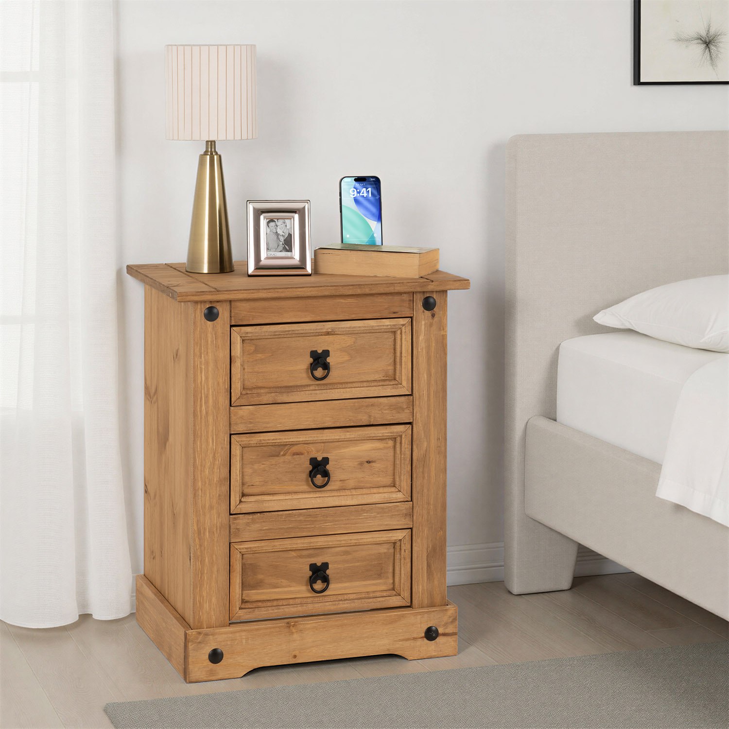 Seconique Corona Essentials 3 Drawer Bedside