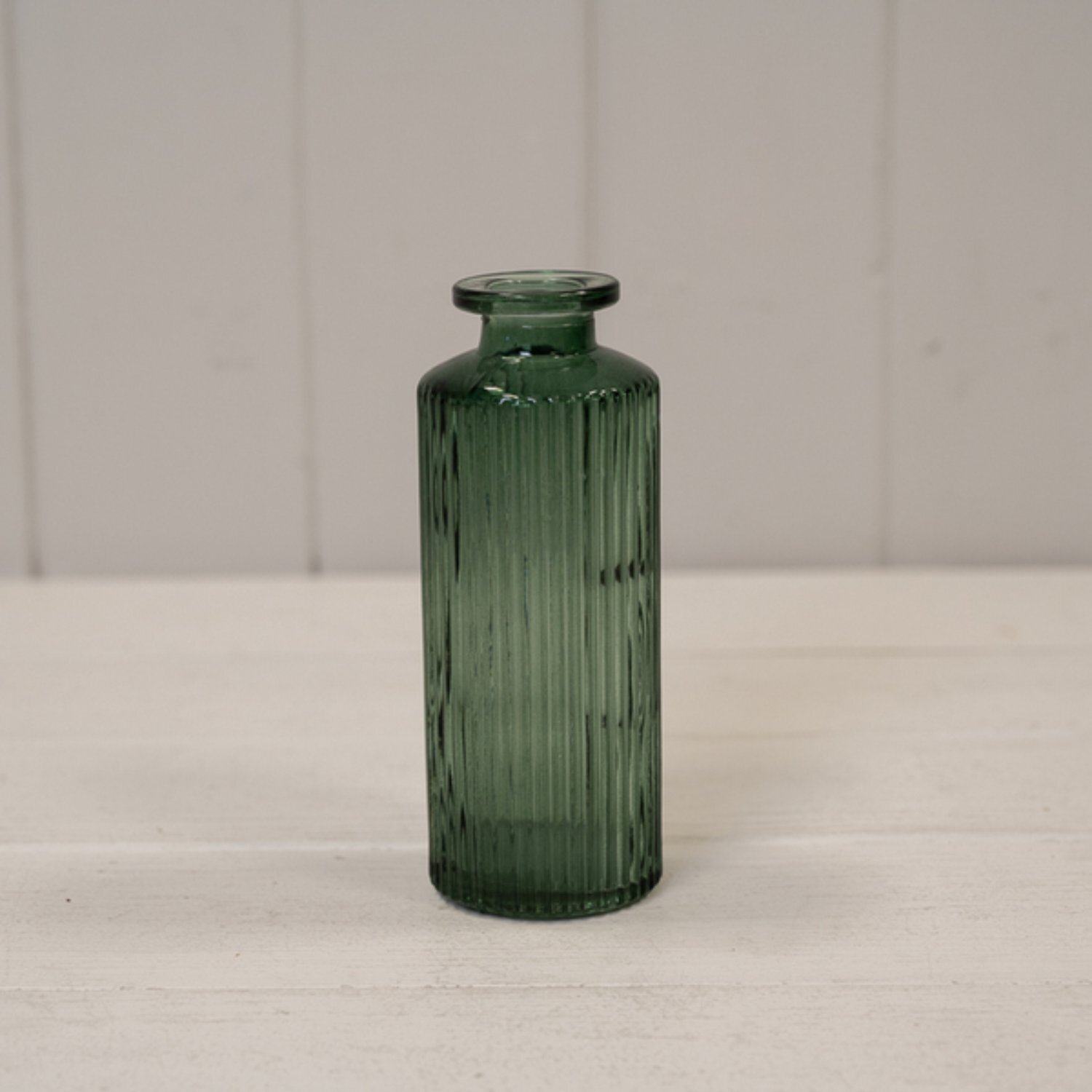 Kdmd Elegant Green Glass Bottle Vase - Emerald