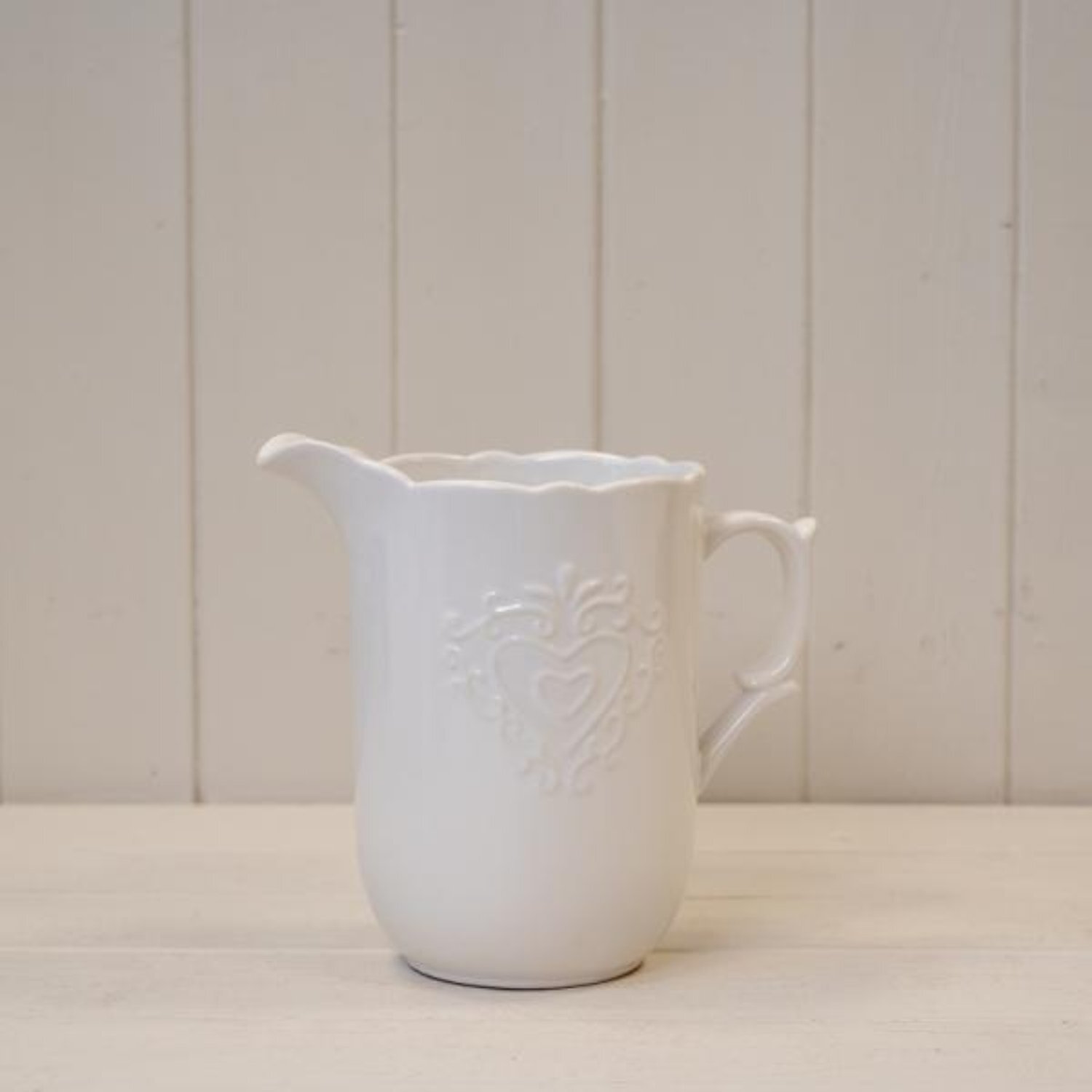Kdmd Unisex White Ceramic Jug Heart Design - Image 2