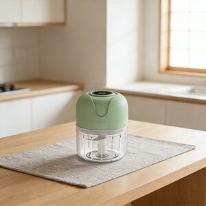 Cordless Mini Electric Garlic Chopper 250mL, Portable Food Processor - Assorted Colours
