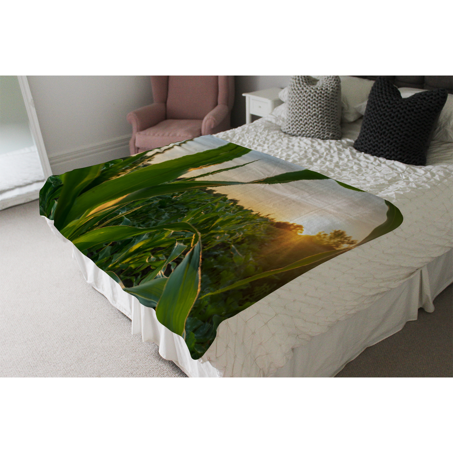 Corn And Sun Close Up Blanket - Green