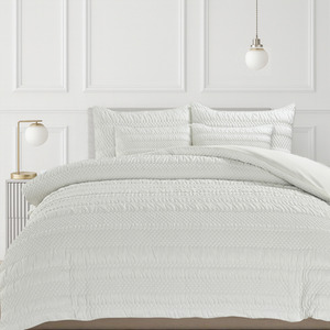 3D Embossed Geometric Pattern Duvet Set