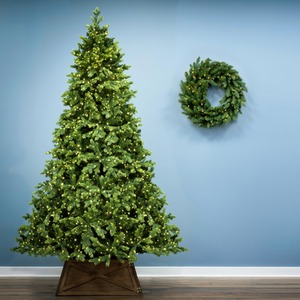 The Ultra-Lit Montagna Fir Tree with Micro LED Lights
