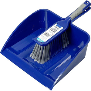 Addis Outdoor Dustpan And Stiff Brush Set