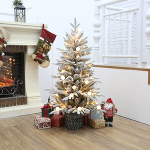 Alpine Pre-Lit Tree