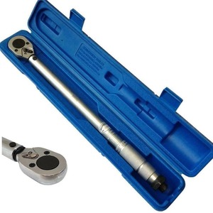 Half Inch Reversible Ratchet Torque Wrench