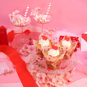 Pack of 24 Love Heart Tulip Shaped Muffin Cases