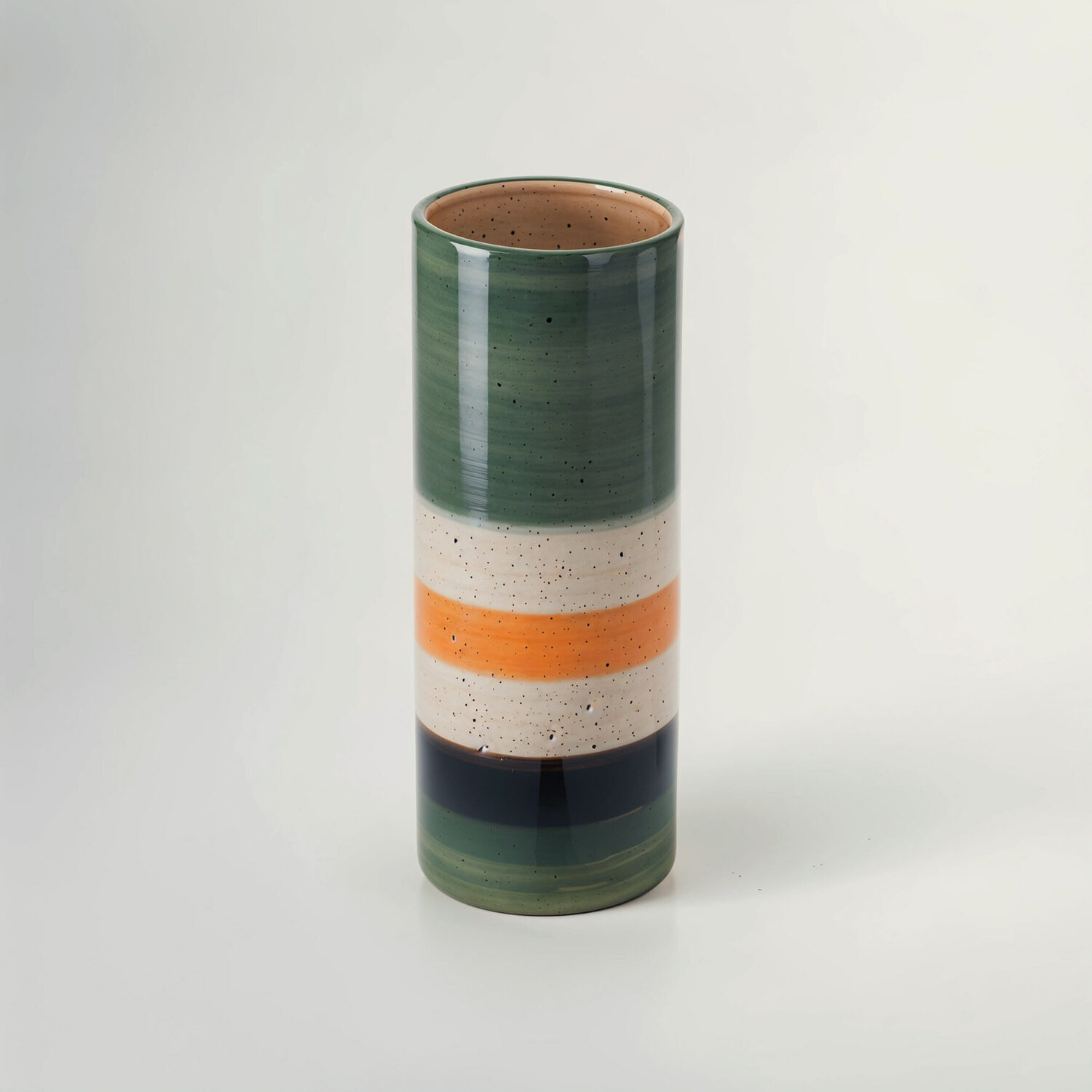 Kiso Large Black and Cream Finish Vase - Clay 100%