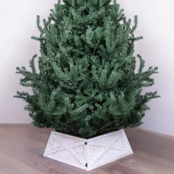 Wooden Trapezoid Christmas Tree Skirt