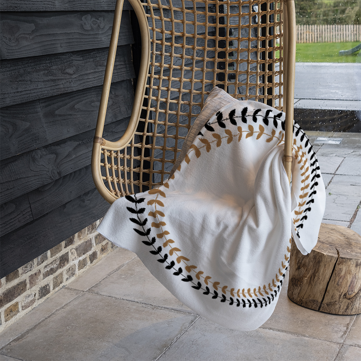Greek Olive Tree Leaves Blanket - Black