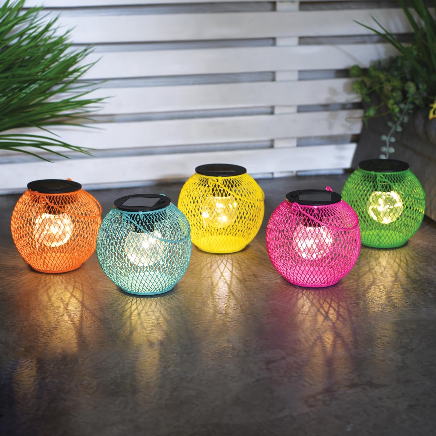 Small Solar Mesh Lantern