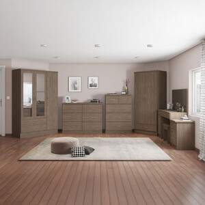 Rustic Oak Nevada 3 plus 2 Chest shot 9906187