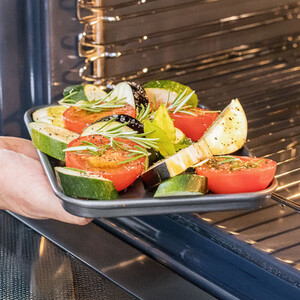 MasterClass Non-Stick Baking Tray 24cm