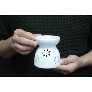 Classic Oil Burner Floral with Well