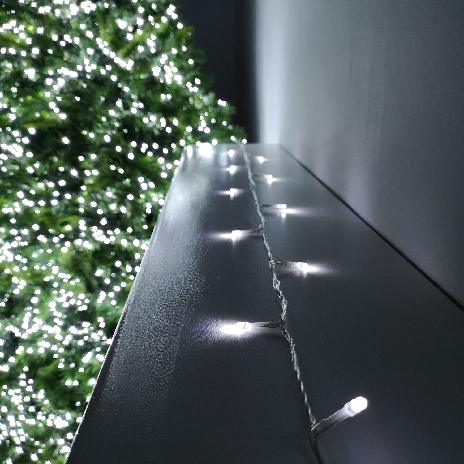 Premier 200 Cool White LED 20m Christmas Lights with Timer - Cool white