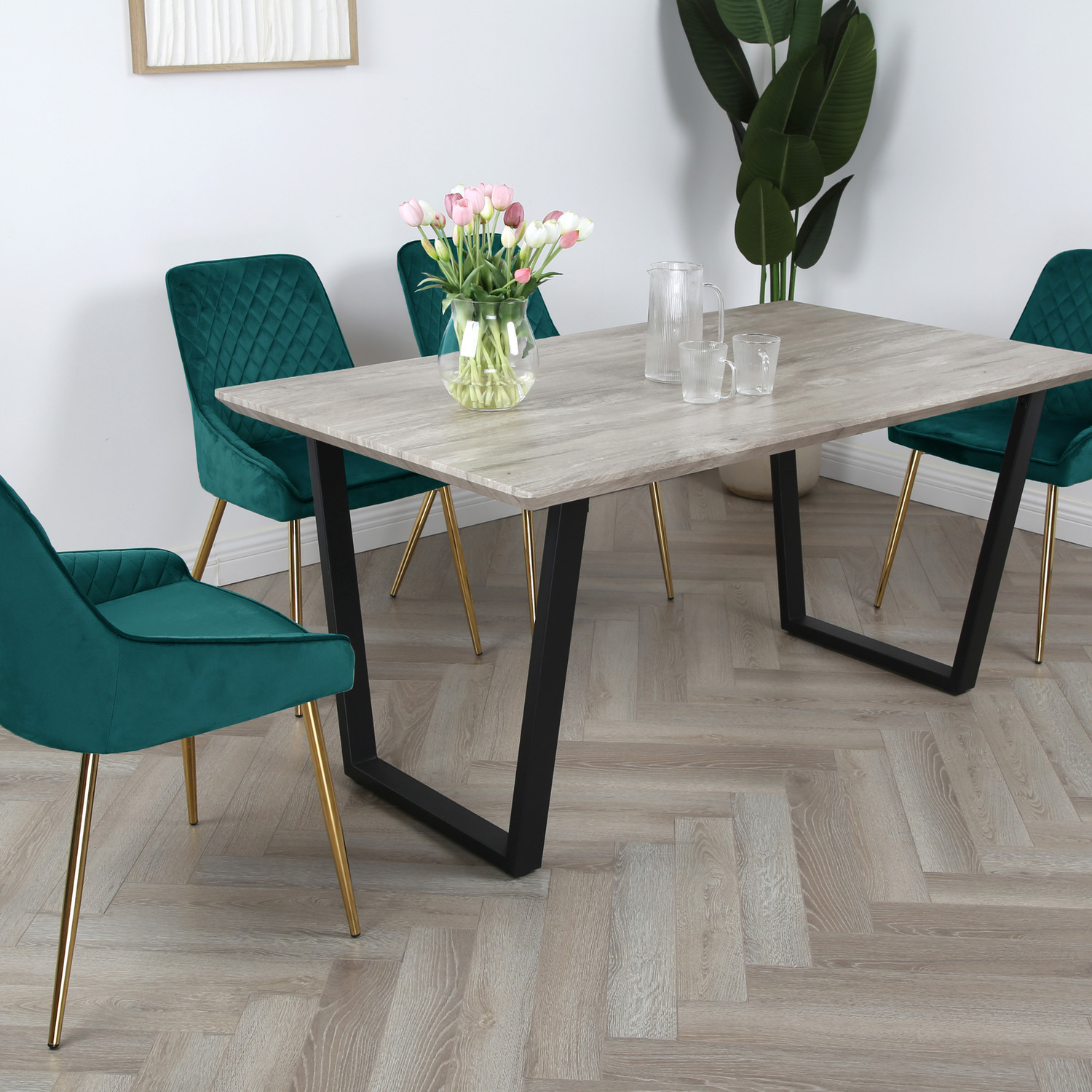 Wood-effect Dining Table Set of 4 Hamilton Velvet Chairs