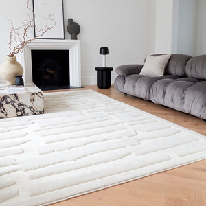 Valley Plain Carved Ivory Path Rug - White